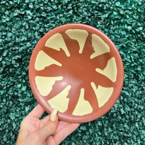 Set of 4 Dynasty melamine bowls made it Italy